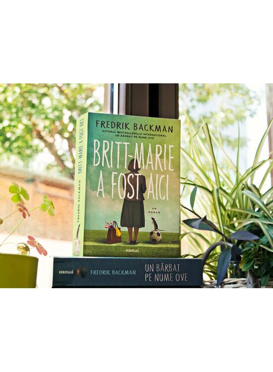 Copertă produs Britt-Marie a fost aici - gallery big 4