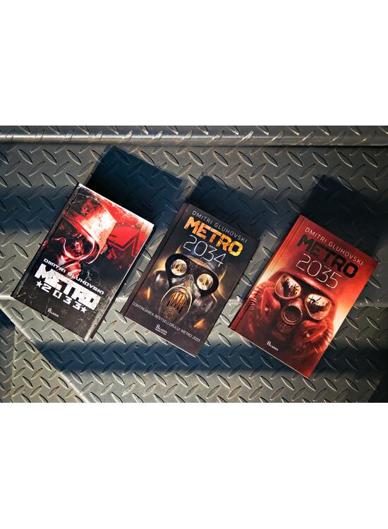 Copertă produs Pachet Metro (3 volume) - gallery big 2