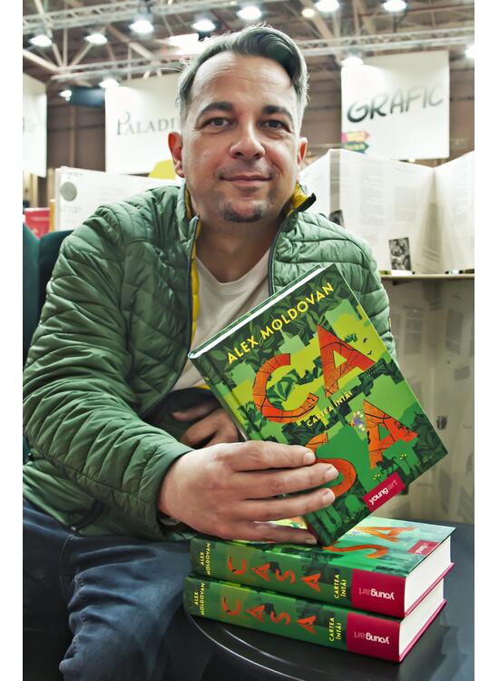 Copertă produs Casa. Cartea &icirc;nt&acirc;i - gallery big 3