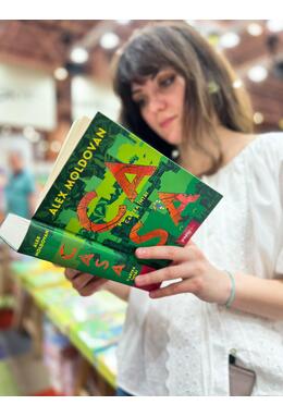 Copertă produs Casa. Cartea &icirc;nt&acirc;i