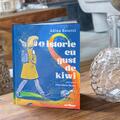 Copertă produs O istorie cu gust de kiwi - gallery small 