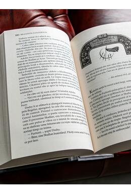 Copertă produs Arhiva luminii de furtună #6: Aducătoarea jurăm&acirc;ntului (vol 2). &Icirc;nfruntarea