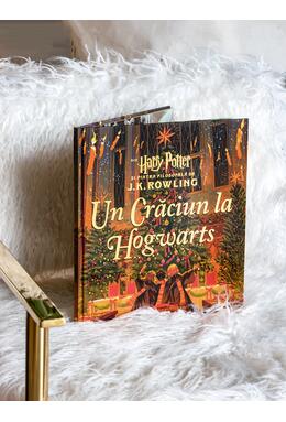 Copertă produs Pachet Crăciun Harry Potter ( Crăciun la Hogwarts, Almanah vrăjitoresc)