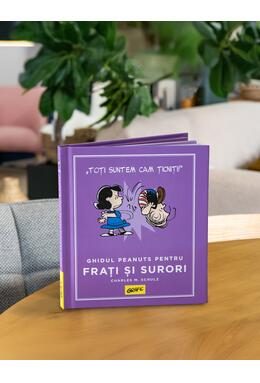 Copertă produs PEANUTS. Ghiduri pentru viață. Ghidul Peanuts pentru frați și surori