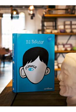 Copertă produs Pachet Minunea R.J. Palacio (romanul și albumul ilustrat)