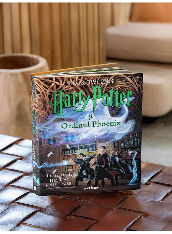 Copertă produs Pachet Harry Potter (Ordinul Phoenix ediție ilustrată, Almanah Vrăjitoresc) - gallery big 6