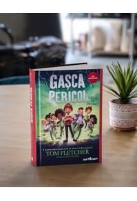 Copertă produs Pachet promo Red Adventure (Gașca Pericol și pix)