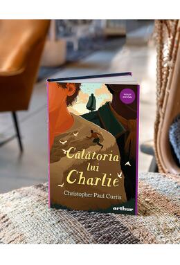 Copertă produs Pachet promo Violet History (Călătoria lui Charlie și pix)