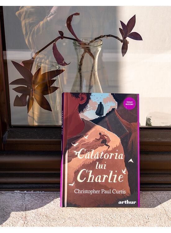 Copertă produs Pachet promo Violet History (Călătoria lui Charlie și pix) - gallery big 5