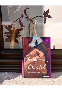 Copertă produs Pachet promo Violet History (Călătoria lui Charlie și pix)