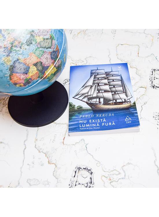 Copertă produs Nu există lumină pură - gallery big 3