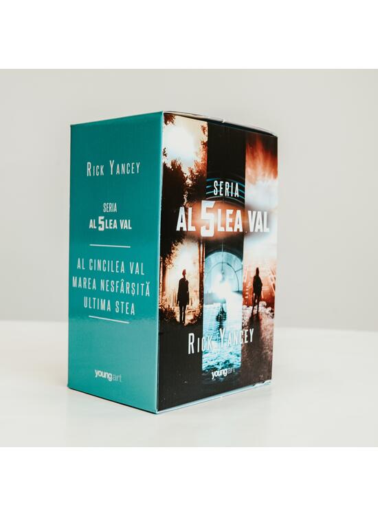 Copertă produs Box set "Al cincilea val" - gallery big 2