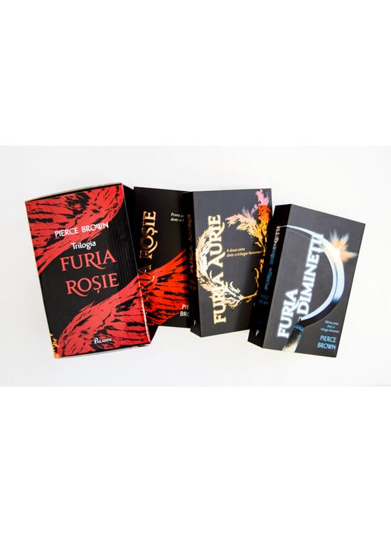 Copertă produs Box set "Furia roșie" - gallery big 1